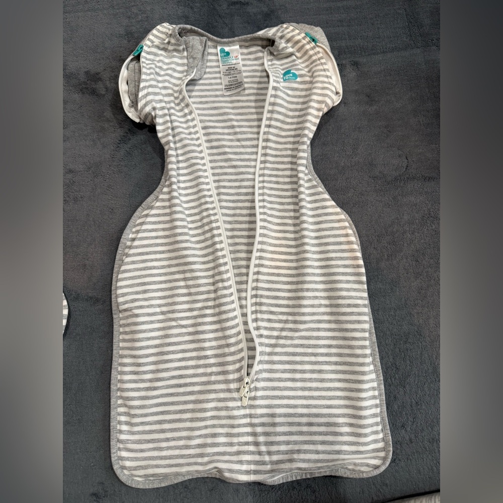 Love to dream swaddle transition swaddle, zip off wings, 1.0 TOG, size medium
